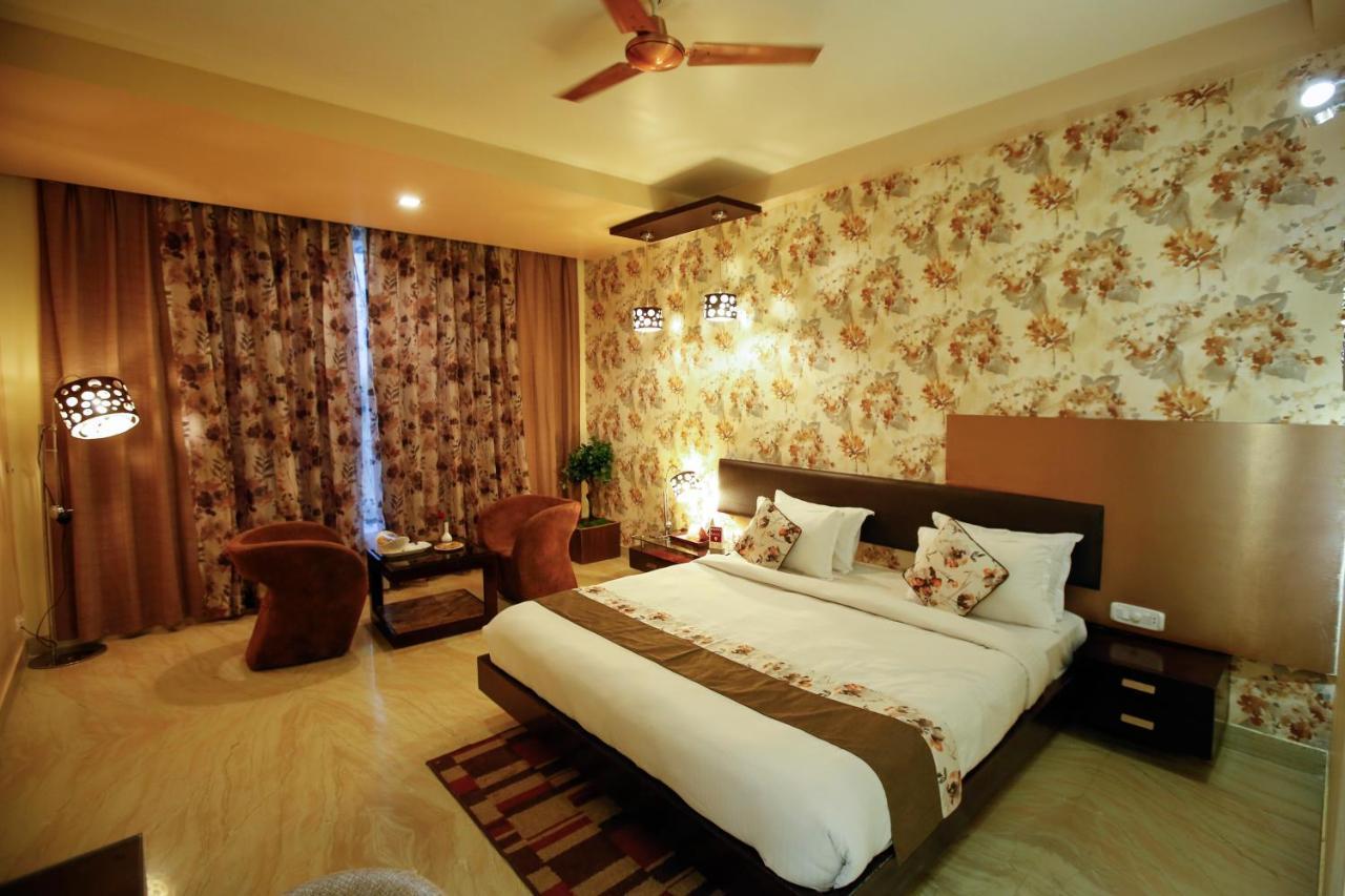 Paradizzo Resort Ajmer Esterno foto