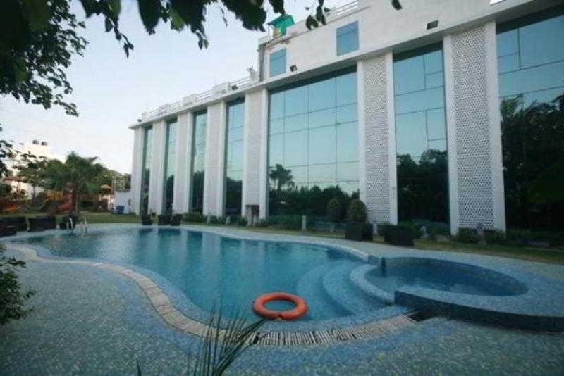 Paradizzo Resort Ajmer Esterno foto